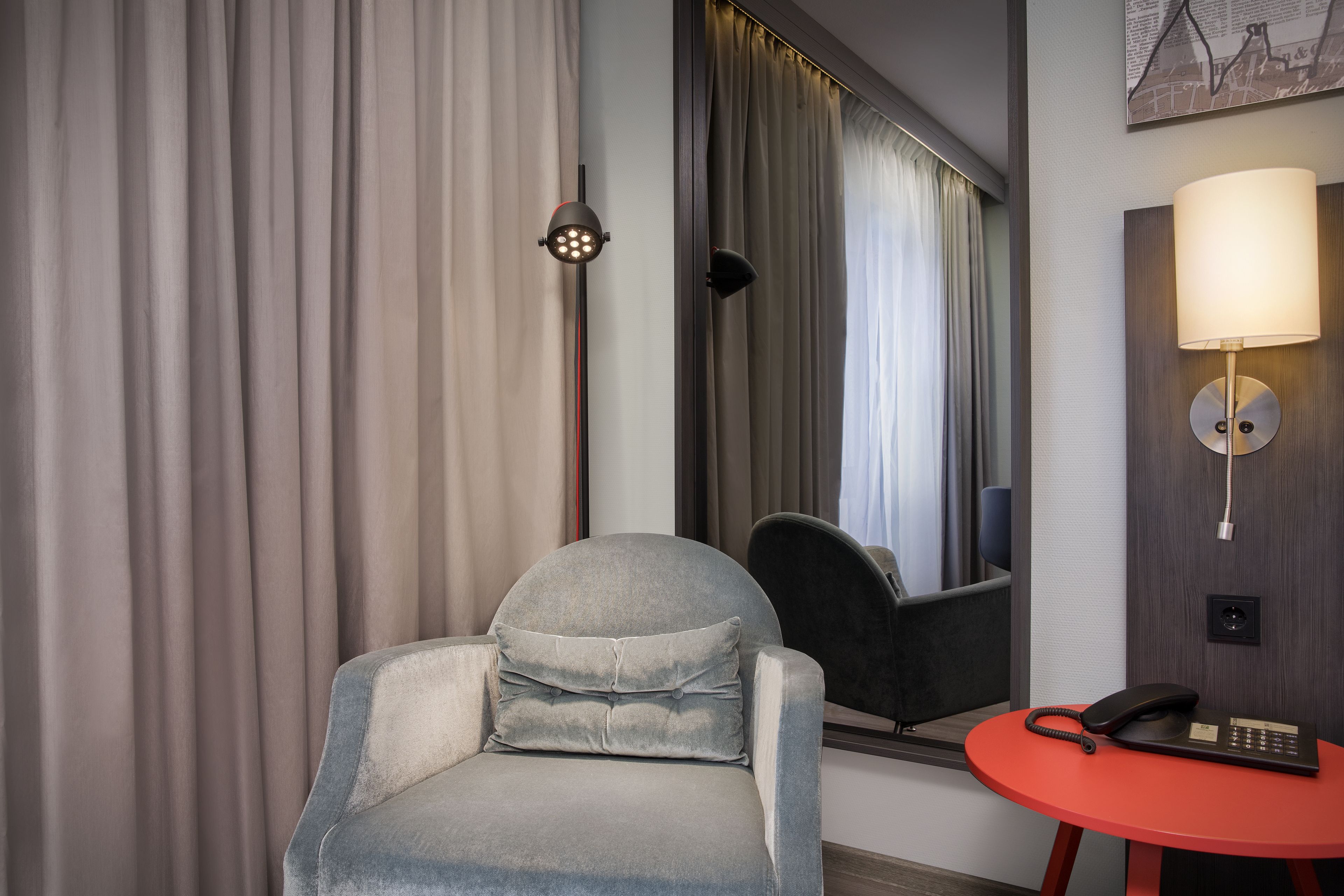 1 bedroom, hypo-allergenic bedding, in-room safe, desk