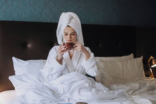 Hypo-allergenic bedding, in-room safe, desk, laptop workspace