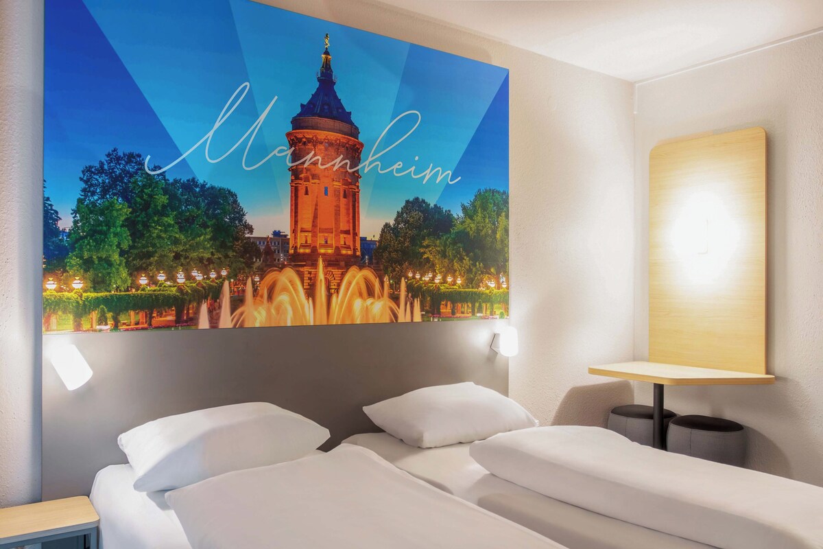 Twin Room | 1 bedroom, desk, blackout curtains, soundproofing