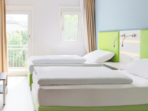 Tomannsrom | 1 soverom, skrivebord, blendingsgardiner og lydisolert