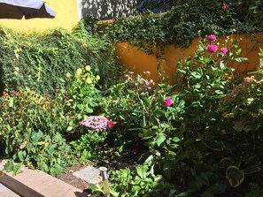 Property grounds - Hotel Antares (Munich)