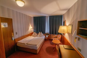 Double Room, 1 Queen Bed