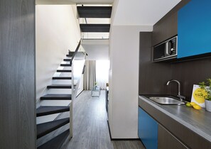 Superior Maisonette, Roof Terrace | Private kitchen | Electric kettle