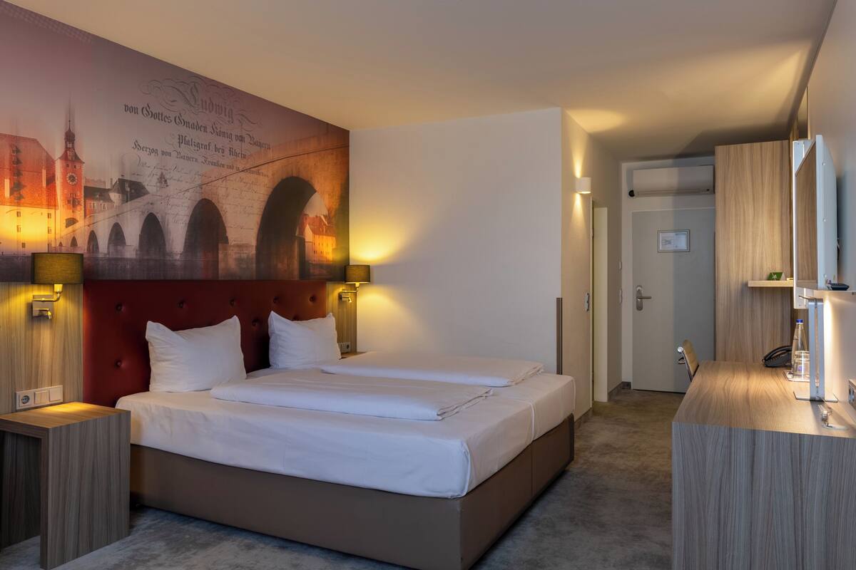 Economy-Doppelzimmer (with AC) | Coffres-forts dans les chambres, bureau