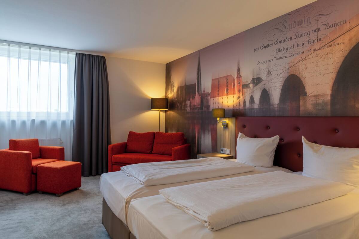 Superior-Double Room (with AC) | Coffres-forts dans les chambres, bureau