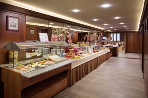Daily buffet breakfast (EUR 10 per person)