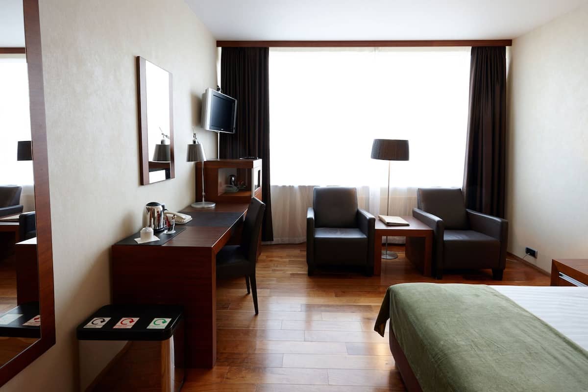 In-room safe, desk, laptop workspace, blackout drapes