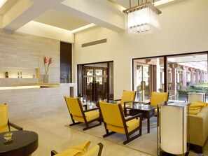 Bar (on property) - Trident, Agra (Agra)