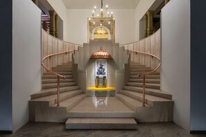 Pintu masuk hartanah