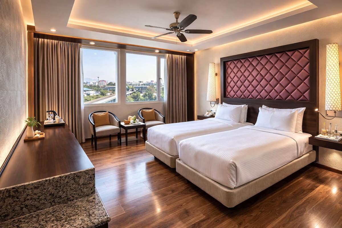 Quarto duplo superior | Frigobar, cofres nos quartos, escrivaninha, Wi-Fi de cortesia