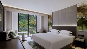 Habitación Premier, 1 cama de matrimonio grande, balcón | Ropa de cama de alta calidad y caja fuerte
