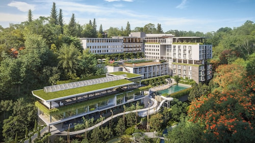 Padma Hotel Bandung