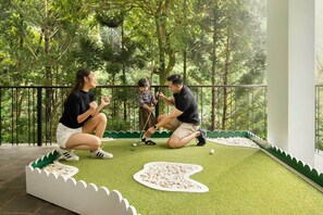 Mini-golf