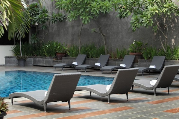 Sun deck