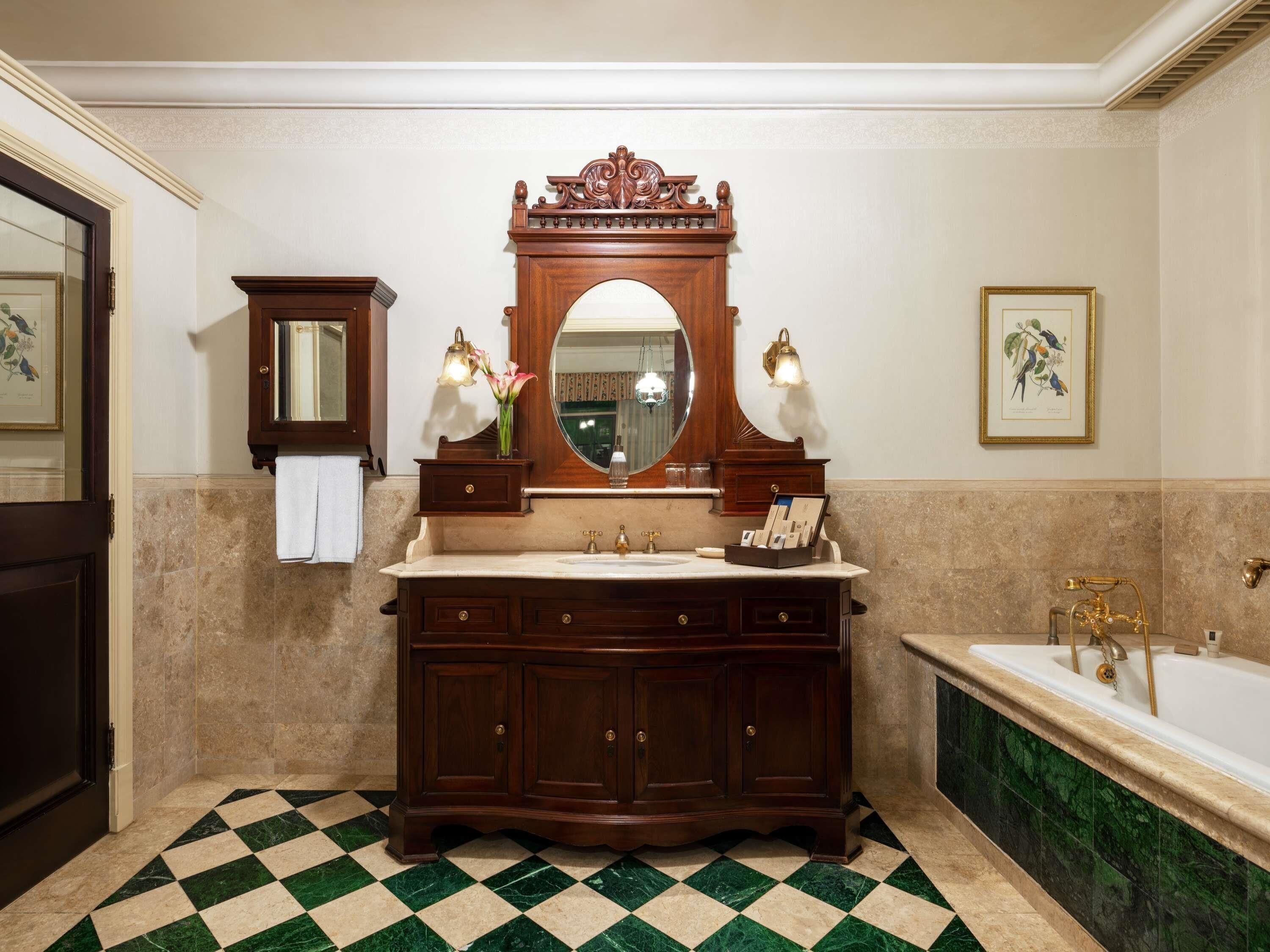 Minibar, in-room safe, desk, laptop workspace