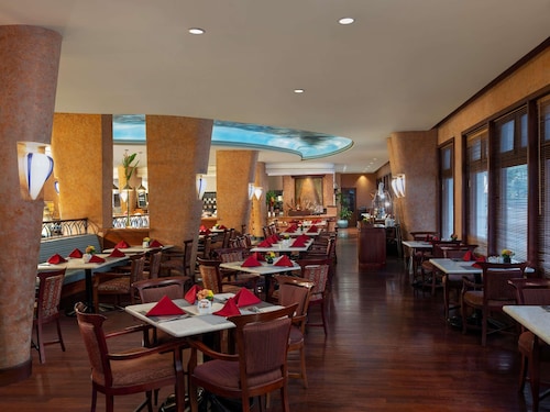 Hotel Majapahit Surabaya - MGallery