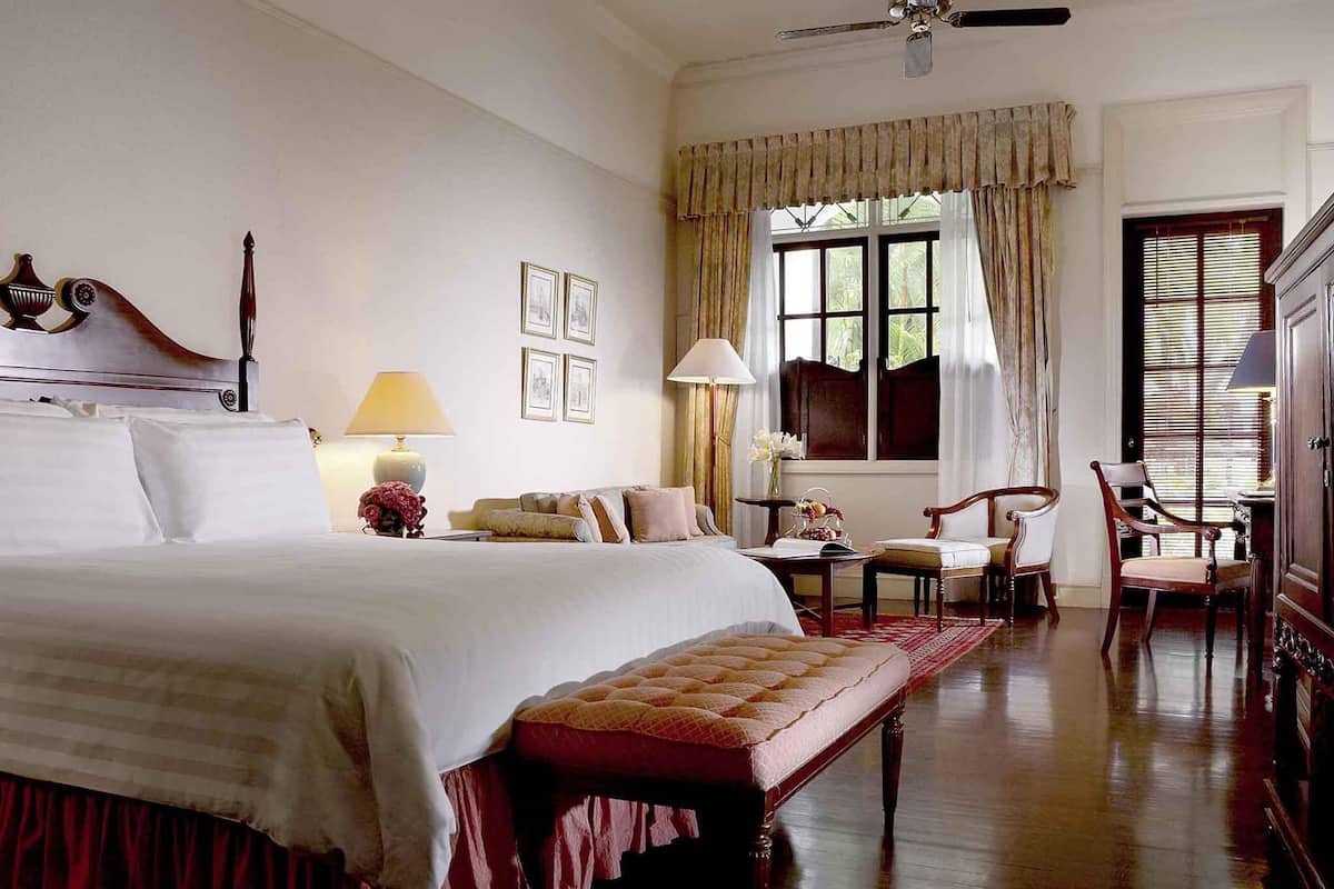 1 phòng ngủ, minibar, két bảo mật tại phòng, bàn