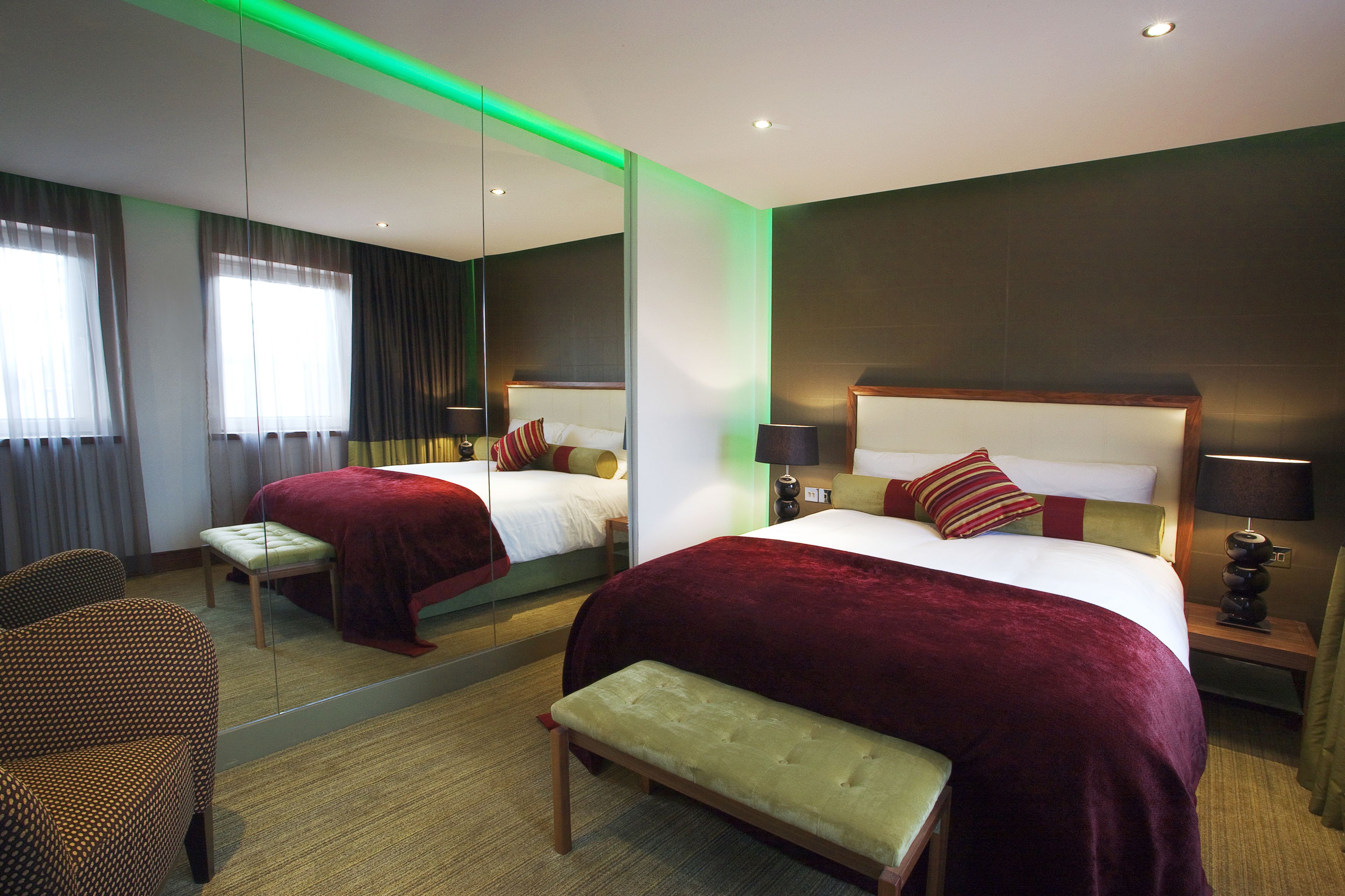 In-room safe, desk, soundproofing, free WiFi