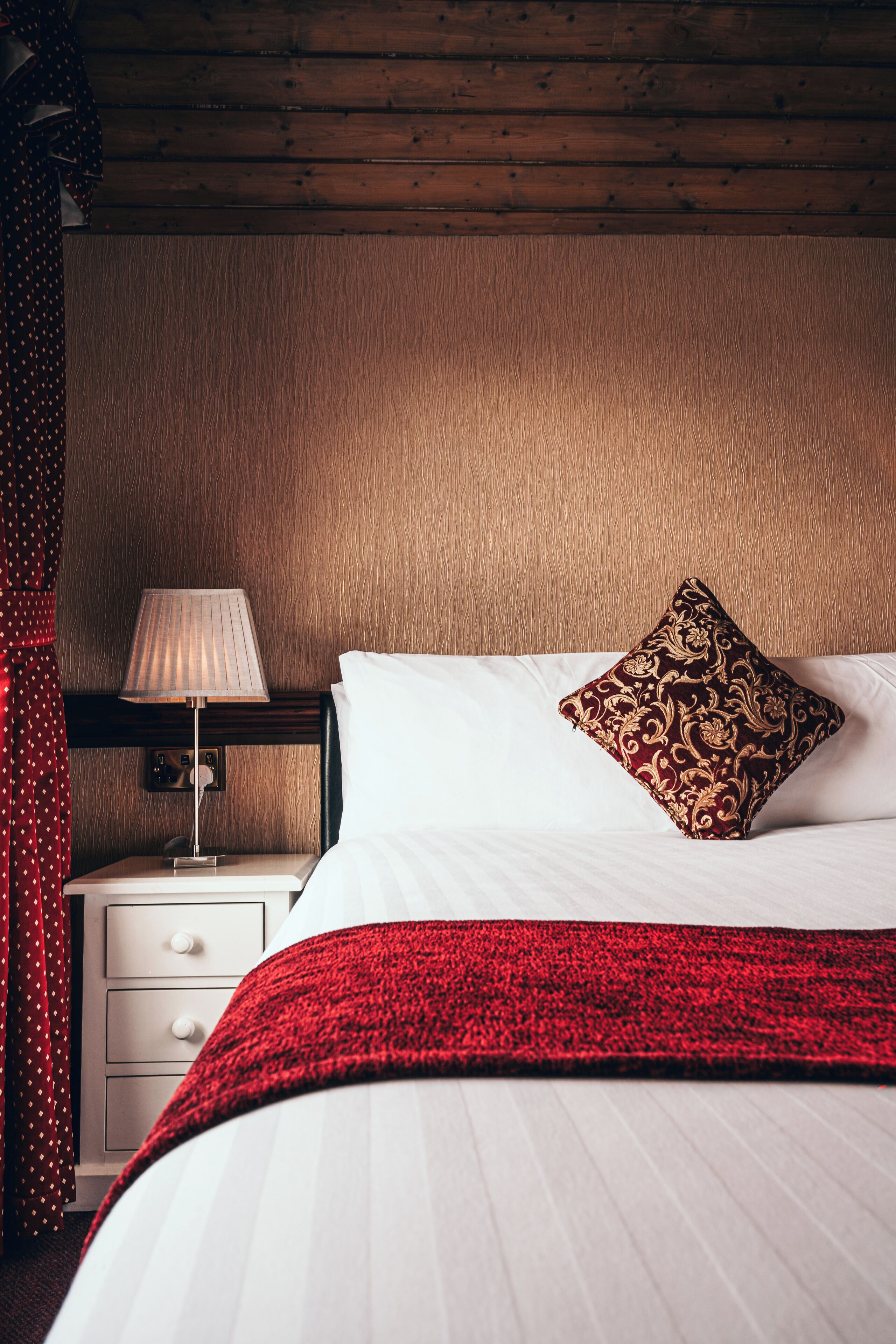Photo - Russell Court Hotel