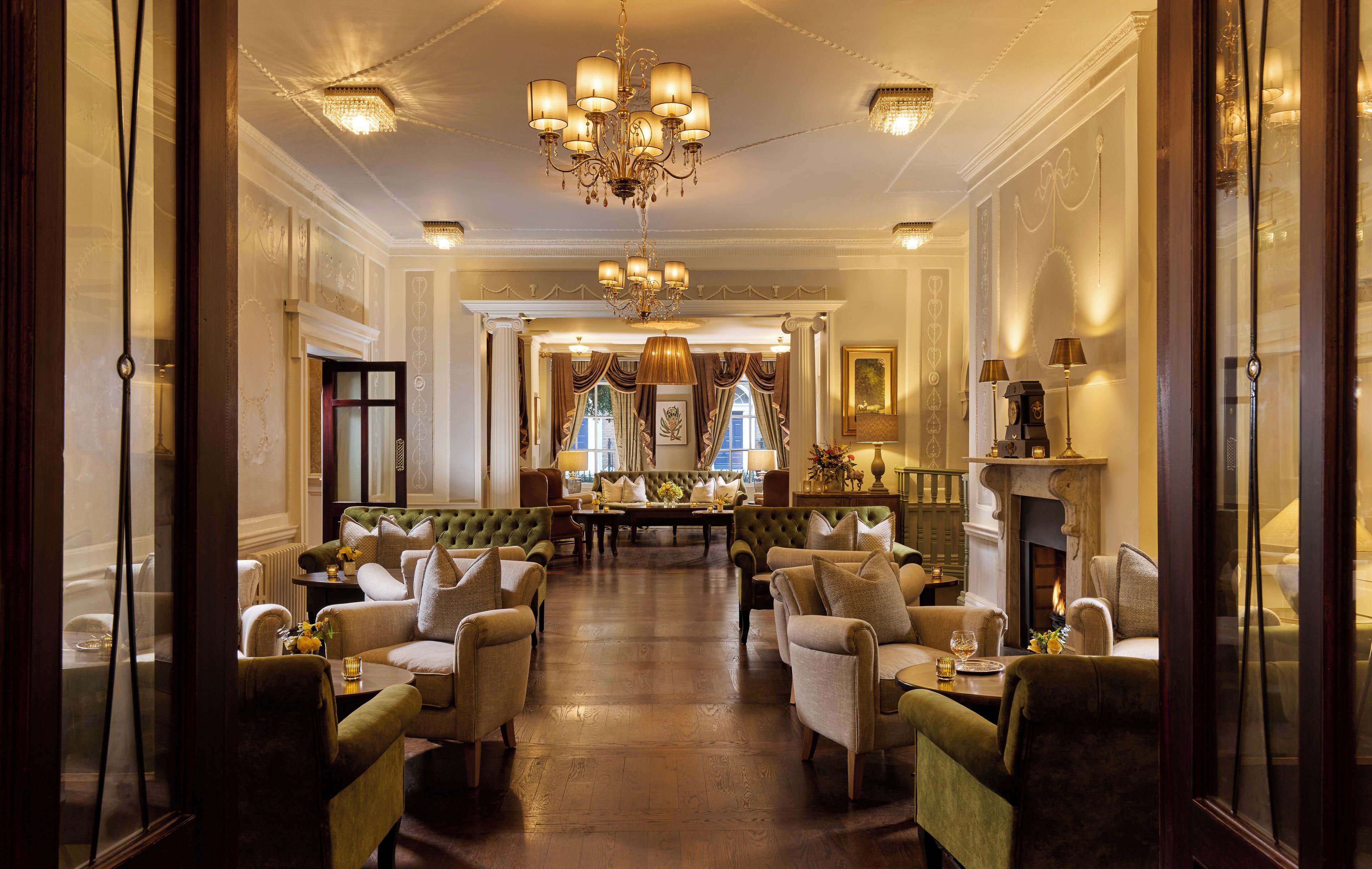 Foto - Buswells Hotel