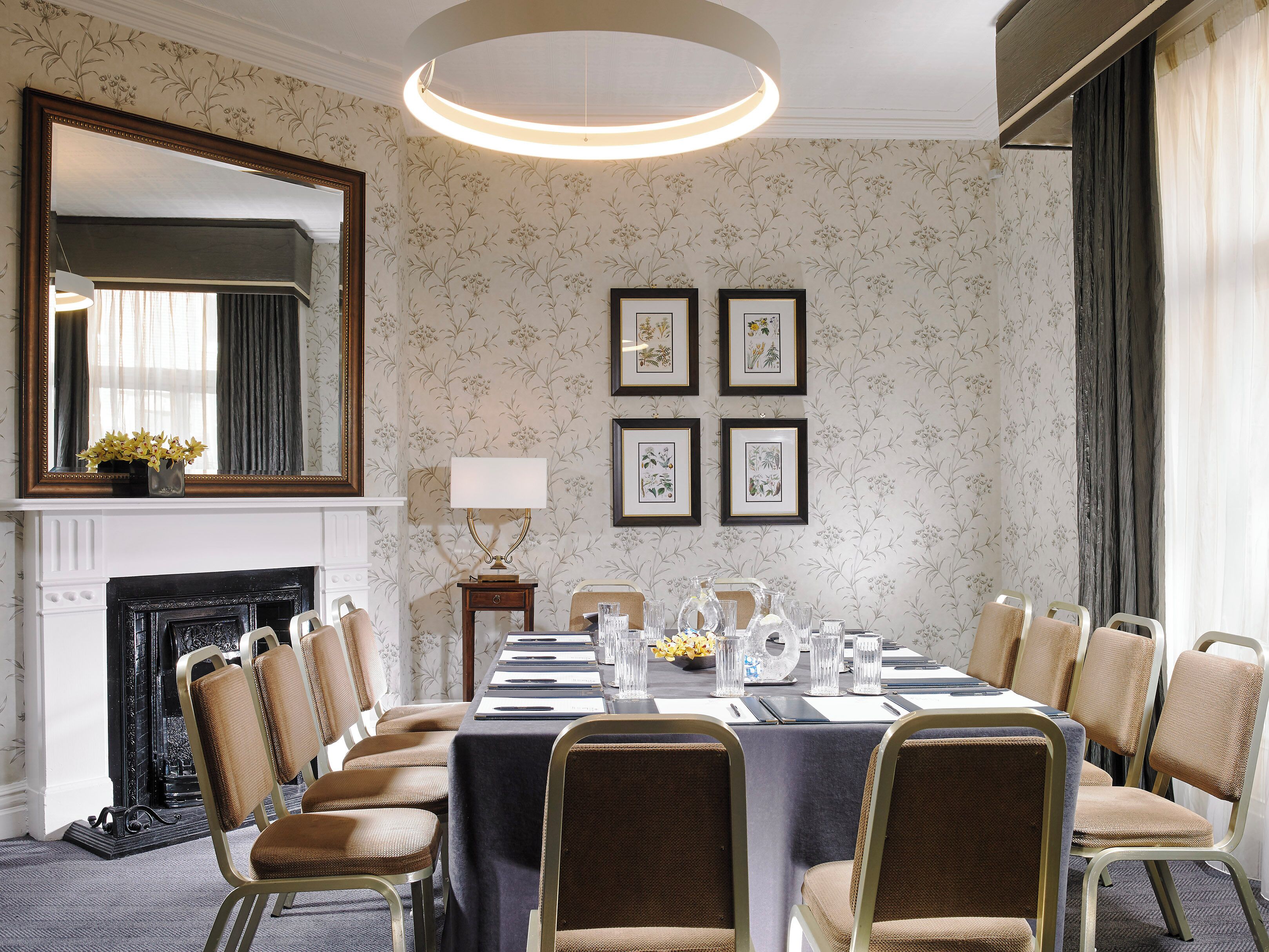 Foto - Buswells Hotel