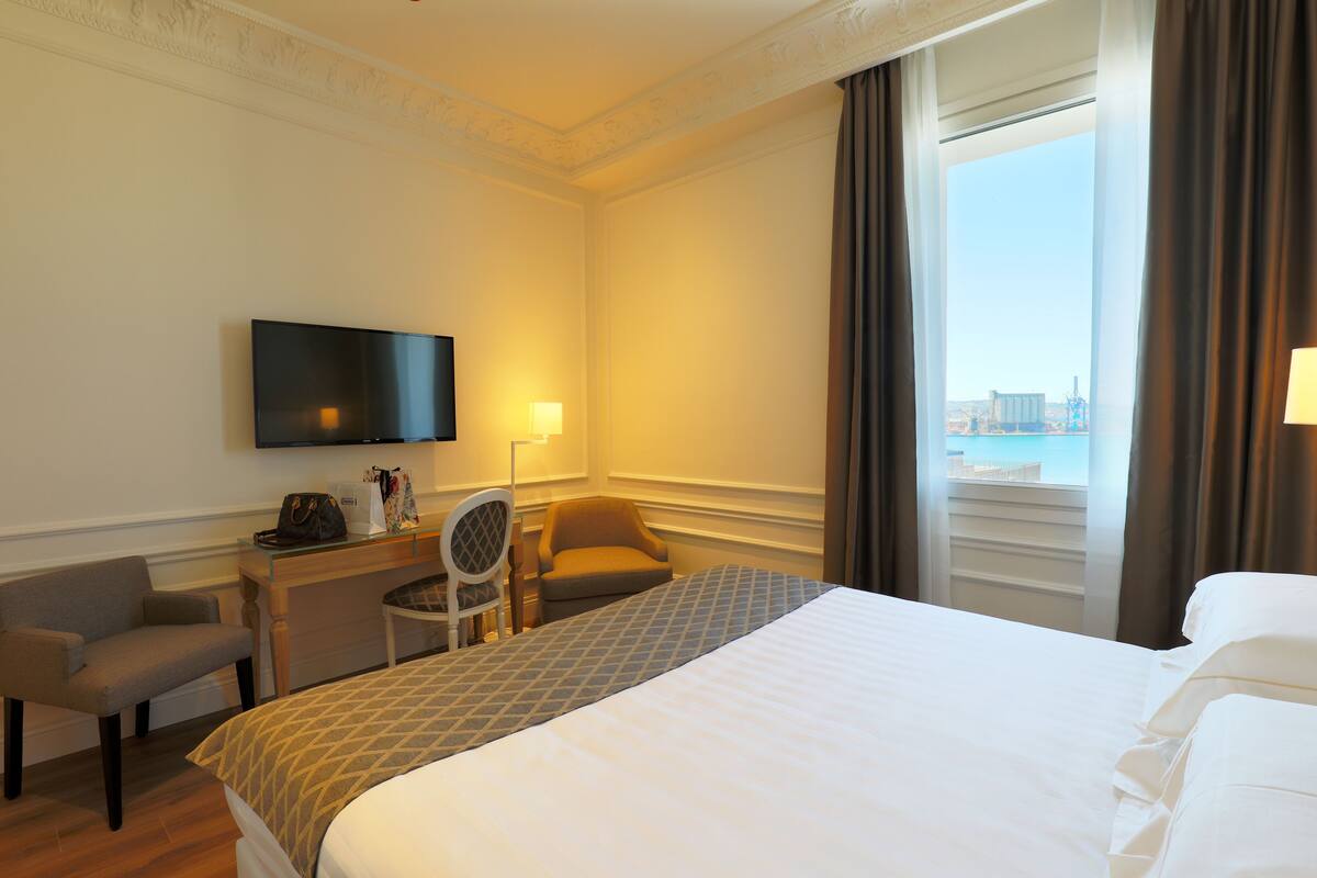 Comfort Room | View from room