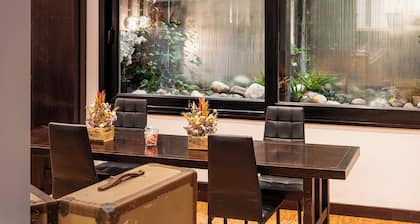 Phi Hotel Bologna