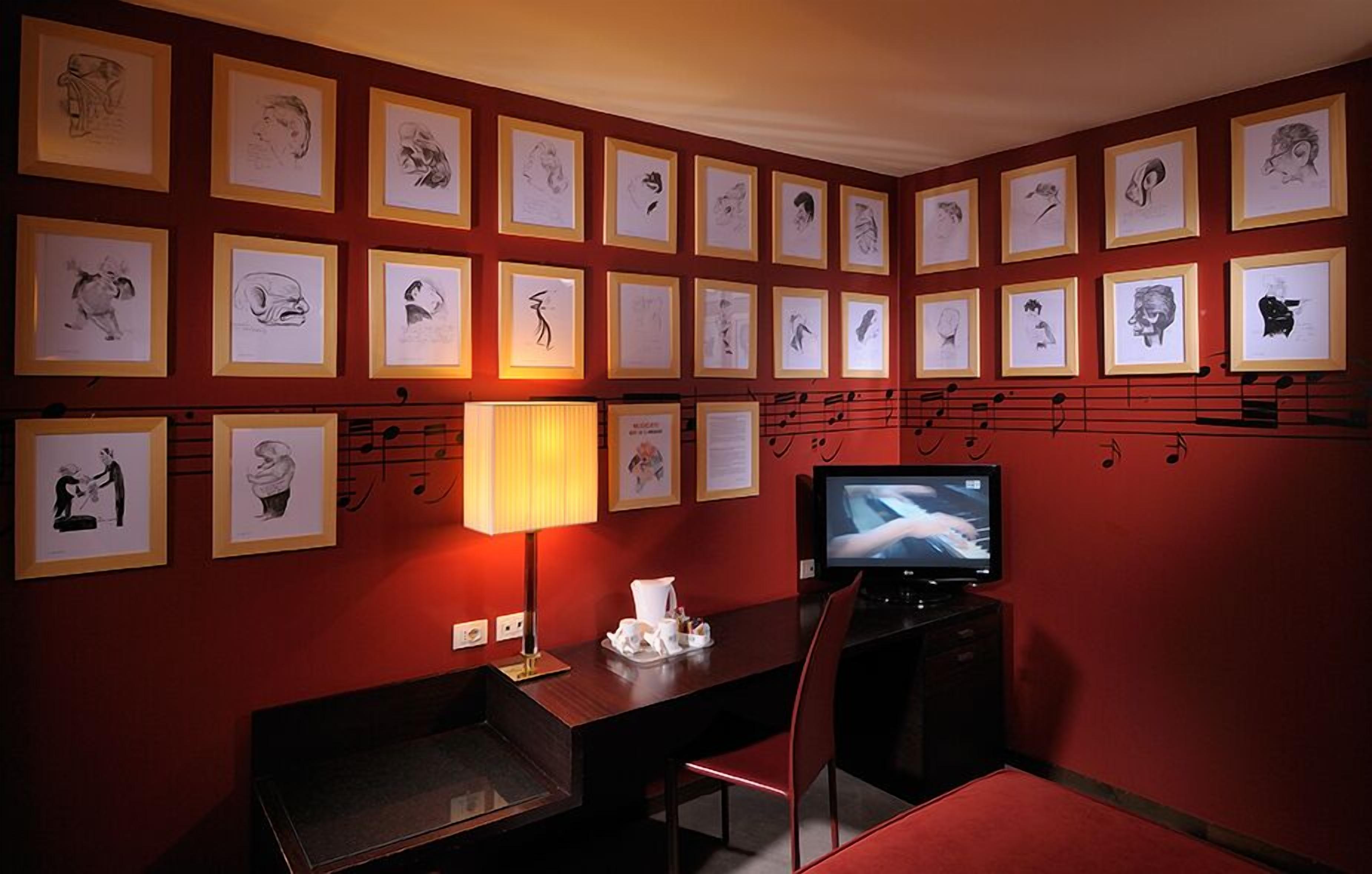 artsy room | 1 bedroom, premium bedding, down duvets, minibar