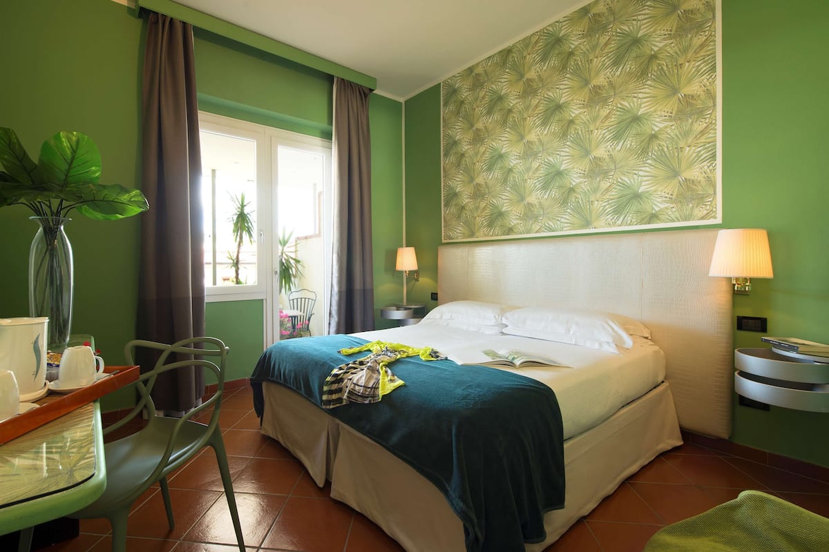 Chambre Supérieure, 1 trÚs grand lit