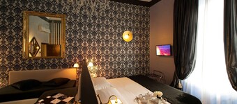 De La Pace, Sure Hotel Collection by Best Western