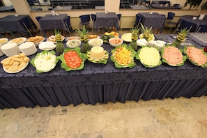 Daily buffet breakfast (EUR 8 per person)