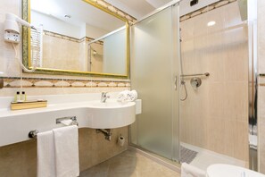 Deluxe Room, 1 King Bed | Bathroom - Hotel Mirage, Sure Hotel Collection by Best Western (Milan)
