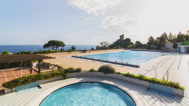 Outdoor pool - Torre Artale Hotel & Residence (Trabia)