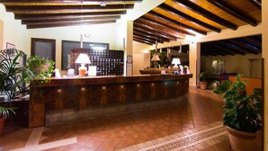 Interior entrance - Torre Artale Hotel & Residence (Trabia)