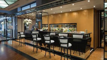 Lobby lounge
