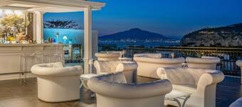 Majestic Palace Hotel