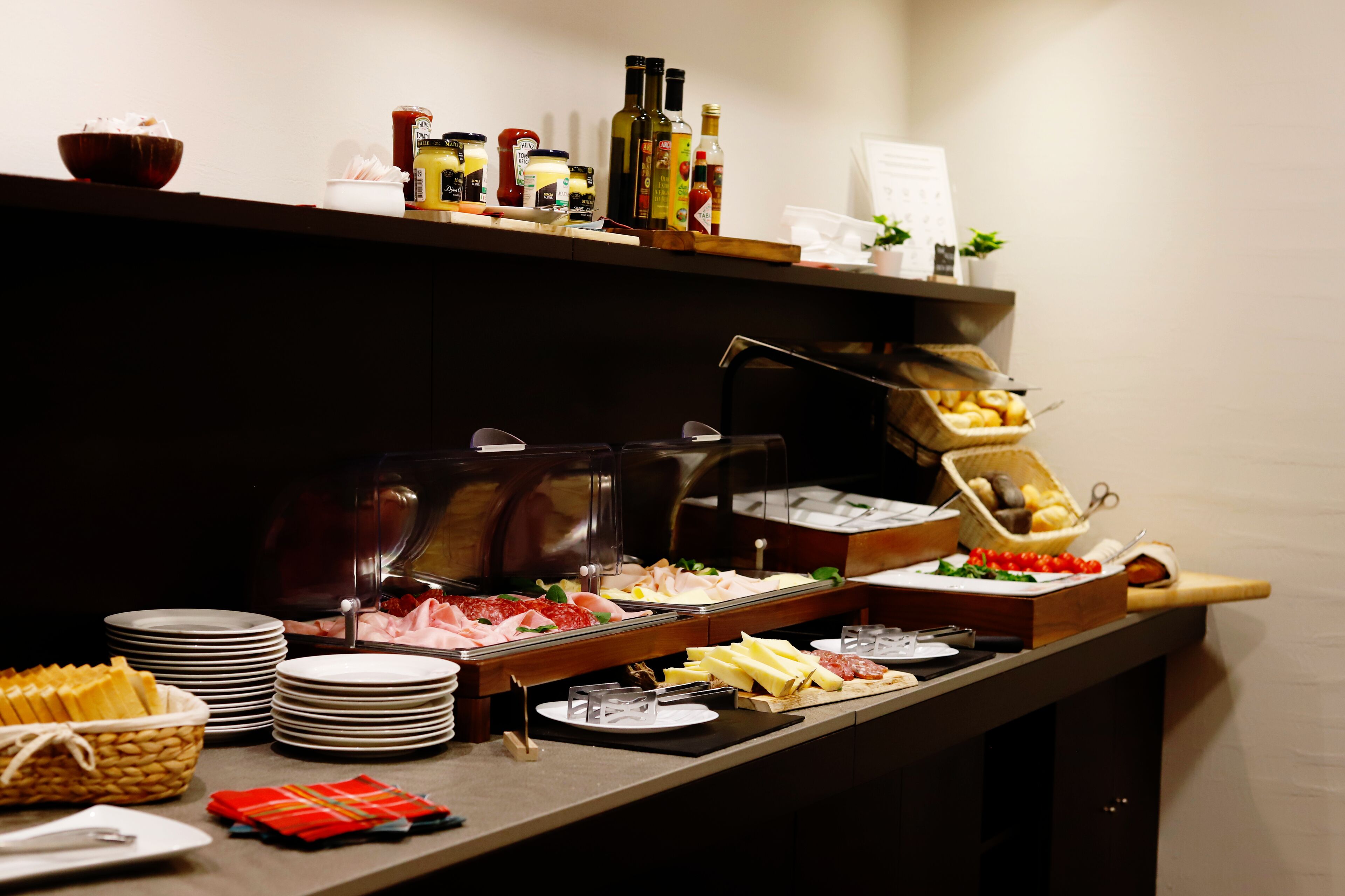 Free daily full breakfast