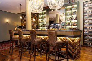 Bar (on property) - Hotel Indigo Turin by IHG (Turin)