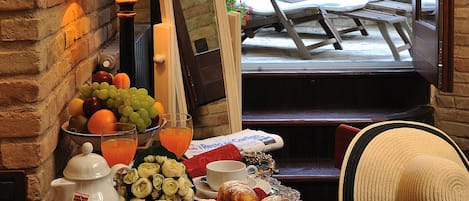 Deluxe-Doppelzimmer | Terrasse/Patio