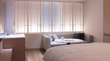 Habitació, 1 llit de matrimoni gran, no fumadors | Caixa forta a l'habitació, mobiliari individual i escriptori