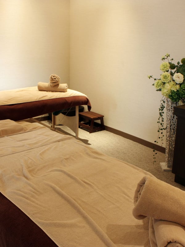 Tratamentos corporais, aromaterapia, massagens