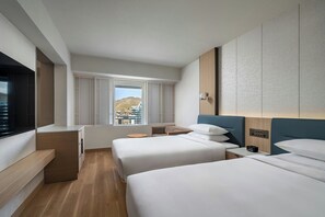 Superior Room, 2 Twin Beds, Non Smoking | Premium bedding, minibar, in-room safe, individually furnished - Kobe Marriott Hotel (Kobe)