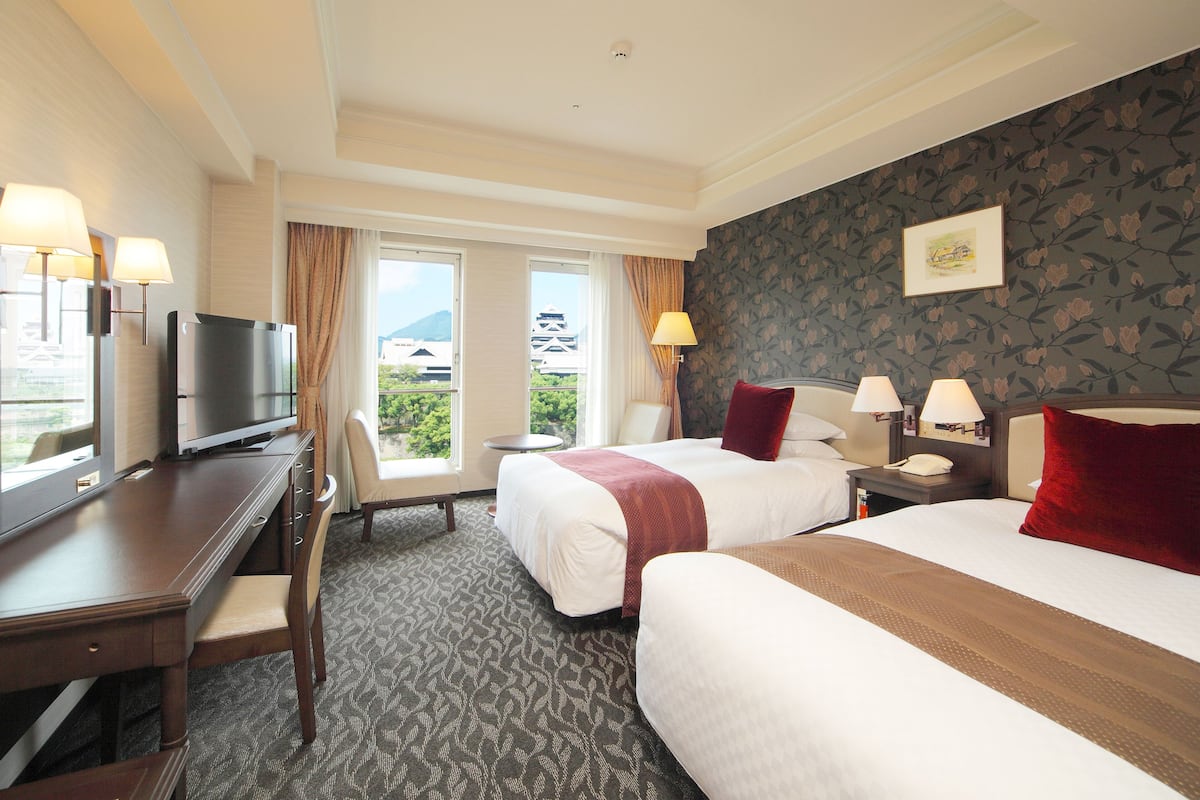 Superior Twin Room with Castle View Non Smoking | View from room