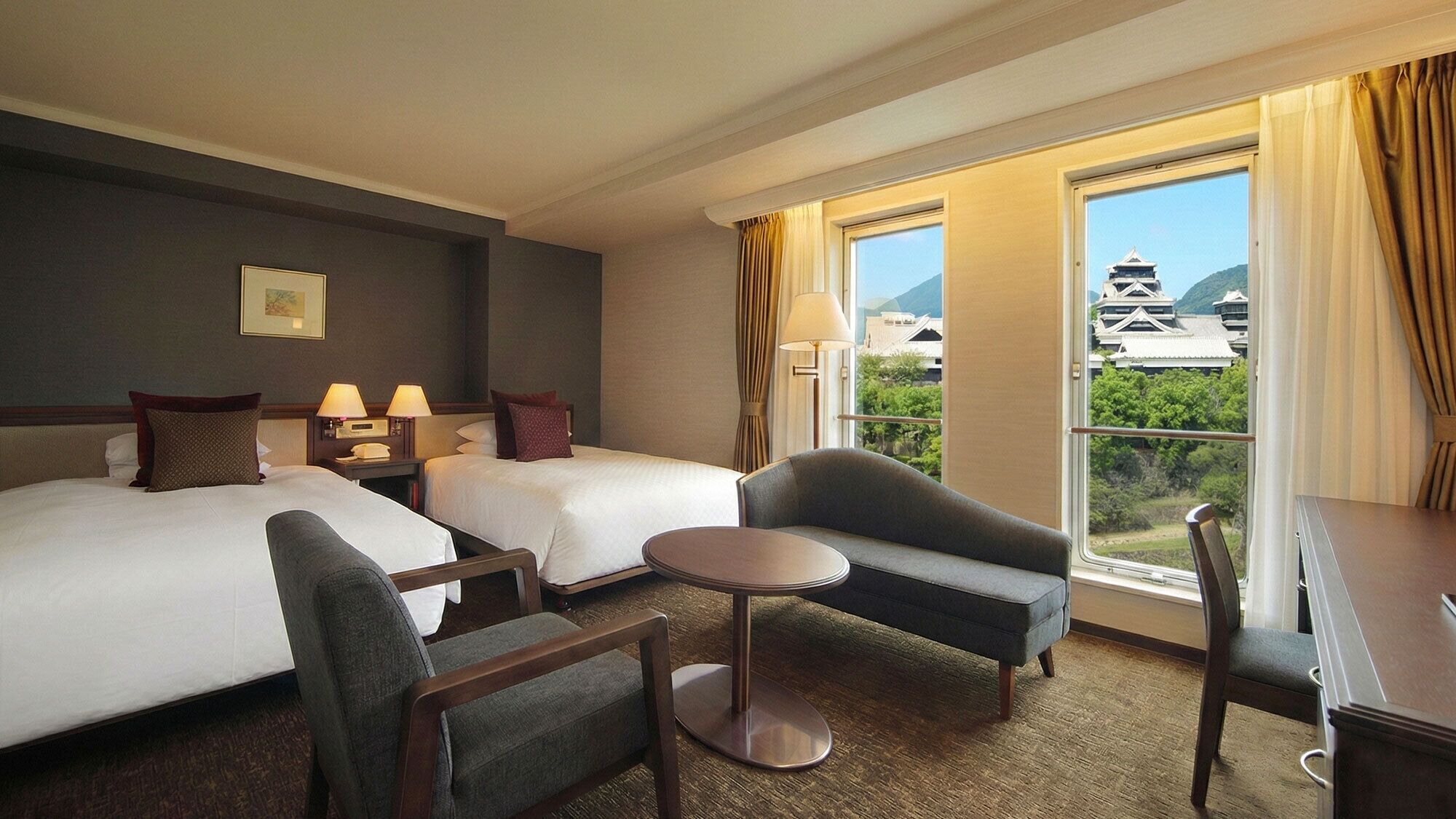 In-room safe, individually decorated, individually furnished, desk
