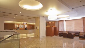 Reception - Alpico Plaza Hotel (Matsumoto)