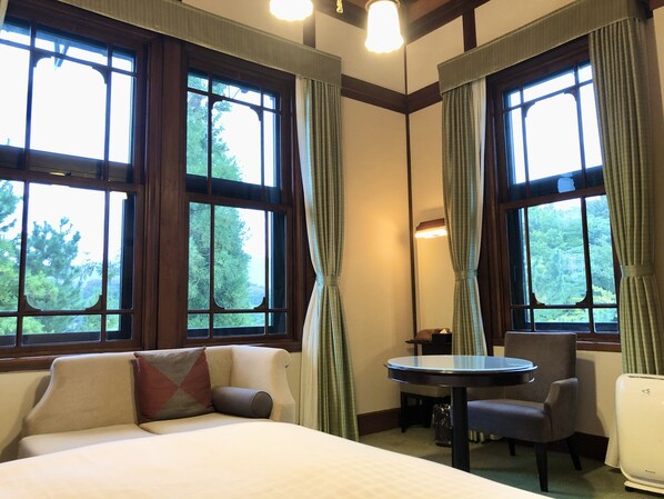 Chambre Double Standard, non-fumeur (Main Wing, Nara Park Side) | Vue de la chambre