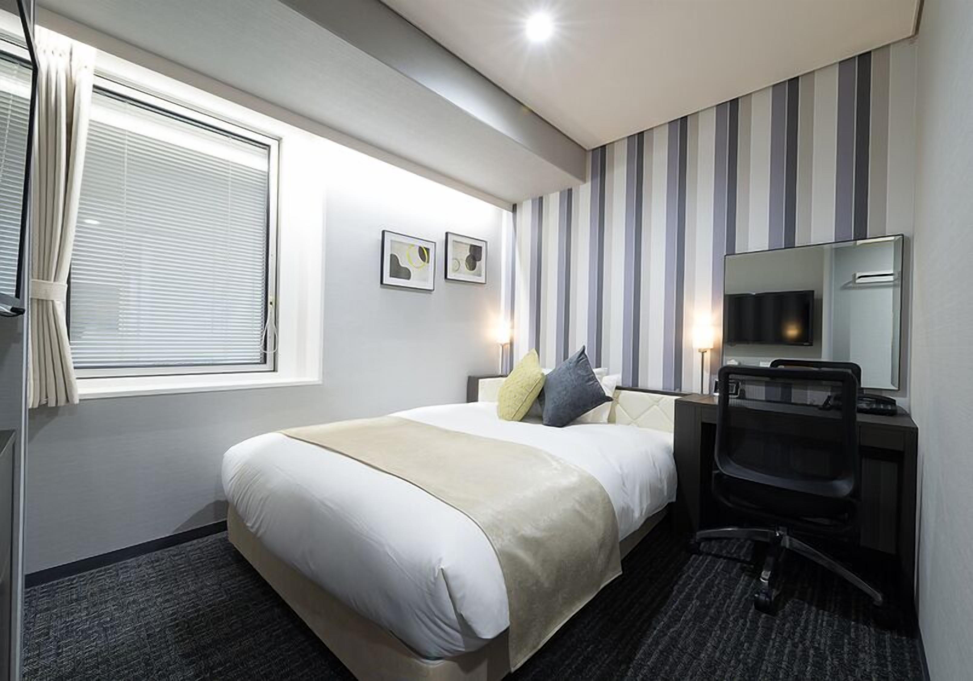 Premium bedding, down duvets, blackout curtains, soundproofing