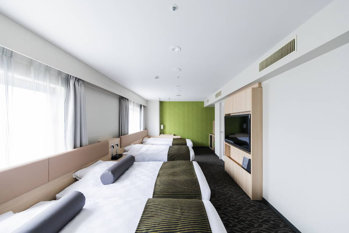 1 bedroom, premium bedding, down duvets, in-room safe