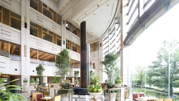 ロビーラウンジ