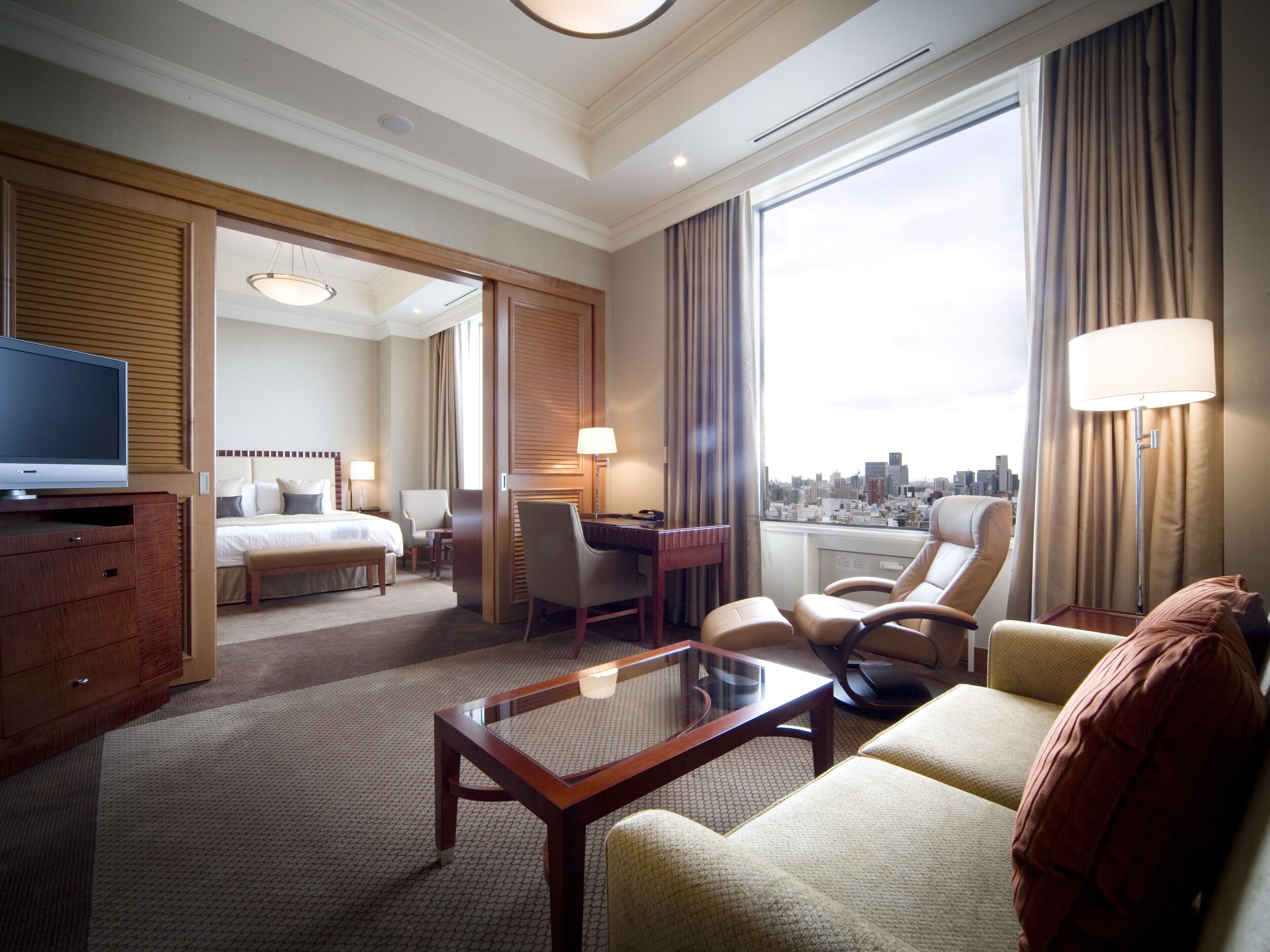 Imperial Floor, Junior Suite Double Room, Non Smoking , Lounge & Fitness Access | Down comforters, minibar, in-room safe, desk